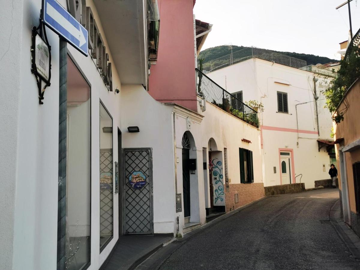 La Casetta Al Porto Ischia Exterior photo